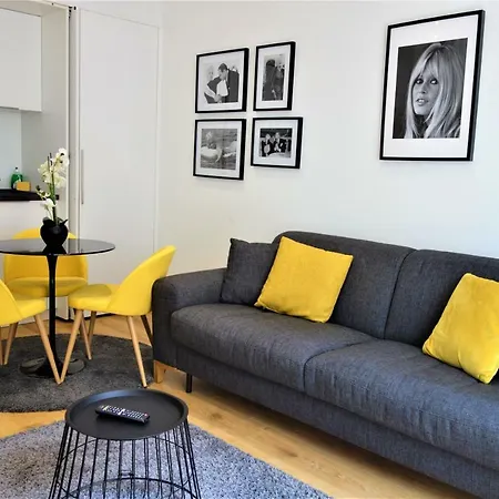 Appartement Vaneau Miramar Sea View